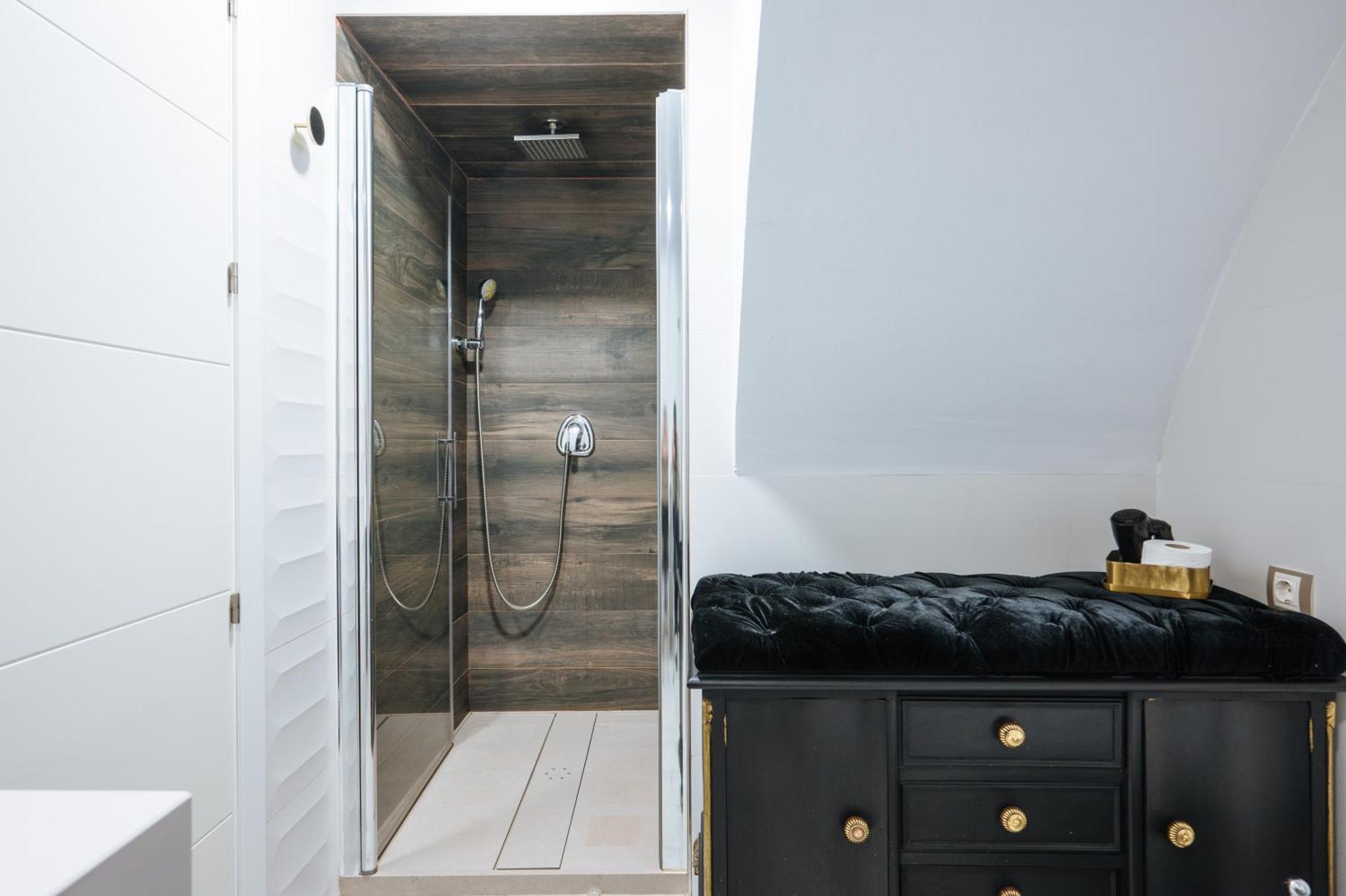 Apartamentos "El Escondite De Triana" Seville Ngoại thất bức ảnh