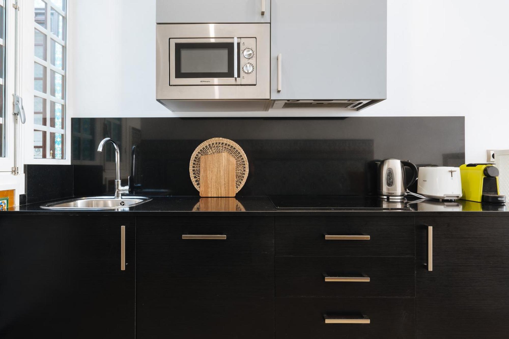 Apartamentos "El Escondite De Triana" Seville Ngoại thất bức ảnh
