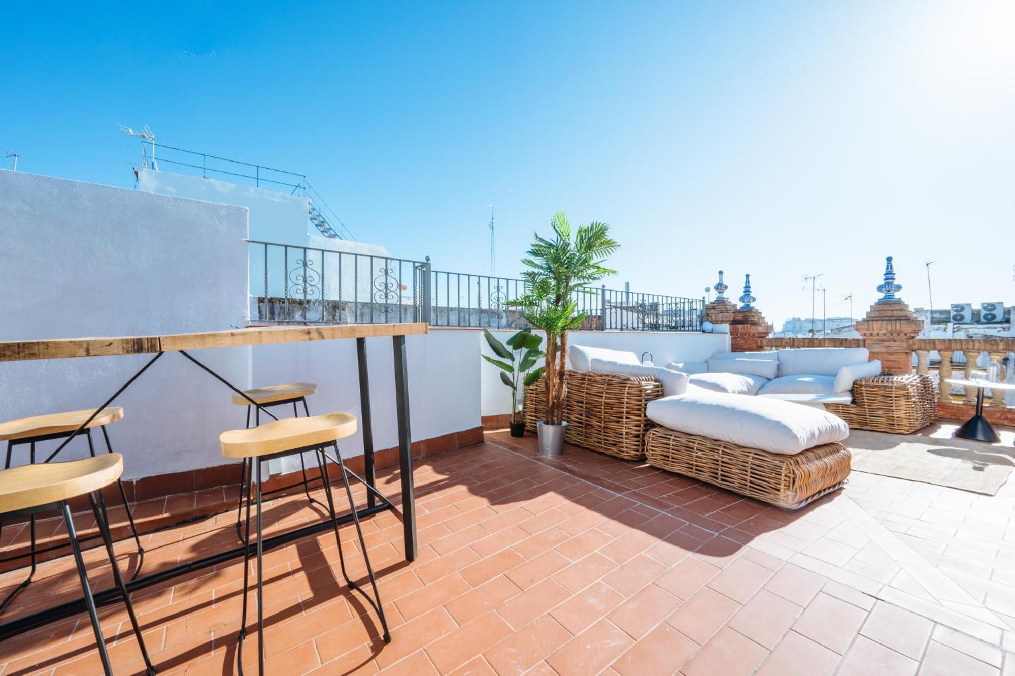 Apartamentos "El Escondite De Triana" Seville Ngoại thất bức ảnh