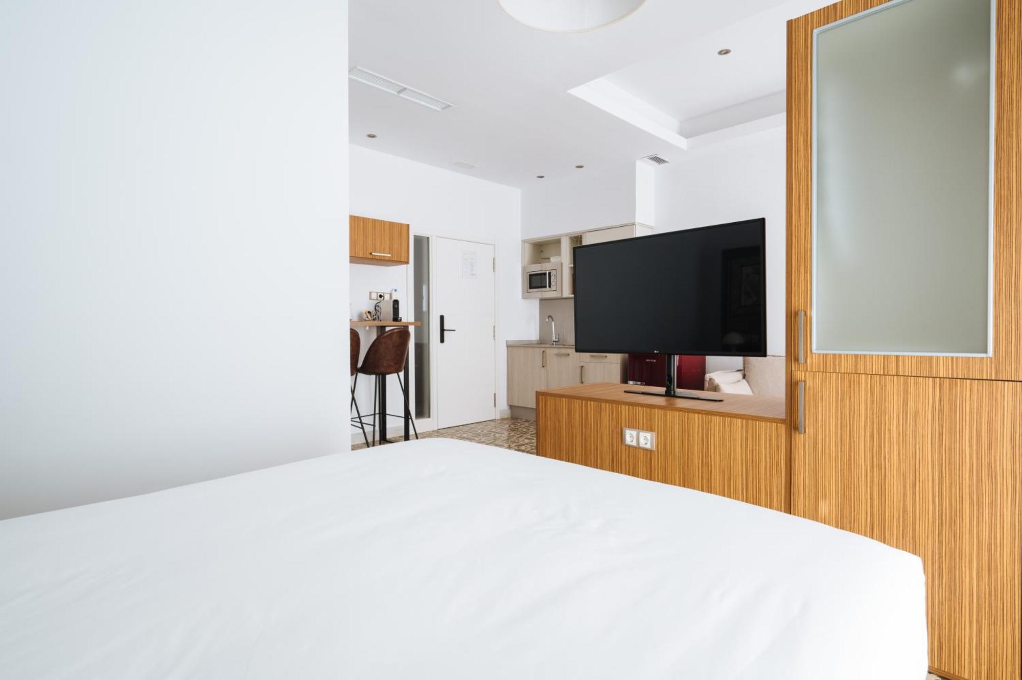 Apartamentos "El Escondite De Triana" Seville Ngoại thất bức ảnh