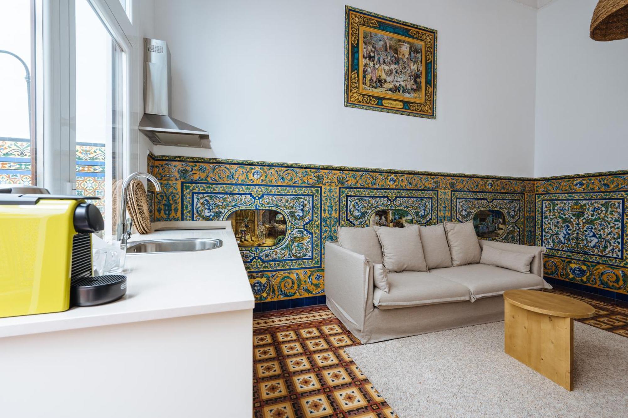 Apartamentos "El Escondite De Triana" Seville Ngoại thất bức ảnh